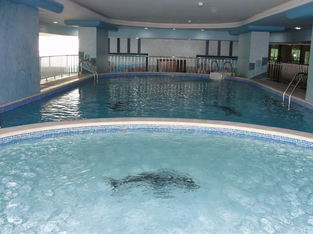 Al Bustan Tower Hotel Suites Шарджа ОАЭ