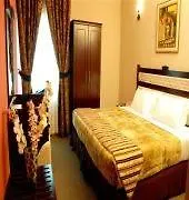 Al Bustan Tower Hotel Suites Шарджа Апарт-отель